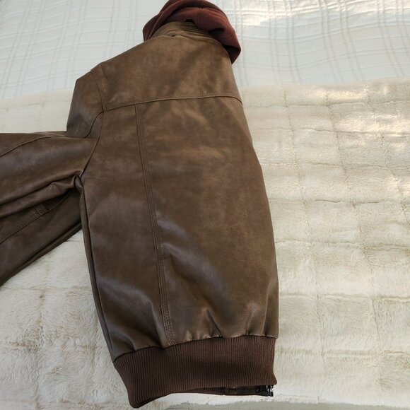 Mens Bomber Jacket with attached Hoodie - Picture 4 of 9